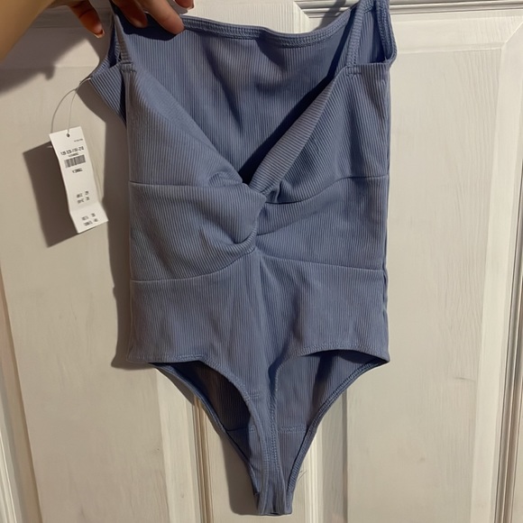 Abercrombie bodysuit - Picture 2 of 2